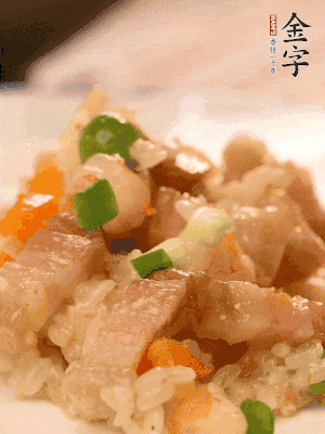 出鍋后撒點蔥花更香。